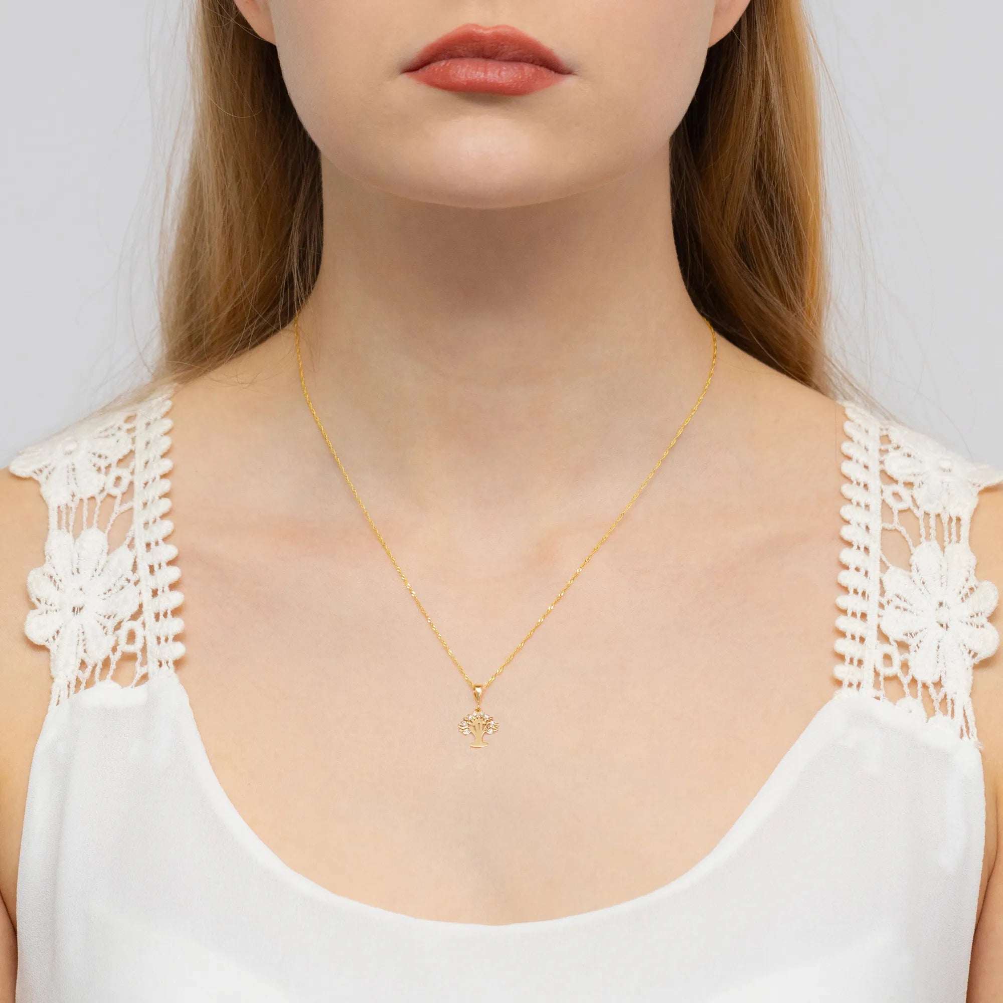 gold-pendant-with-0-069ct-diamonds-z0038-diw-01