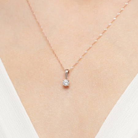 gold-pendant-with-lab-diamonds-z0576-ldw-01