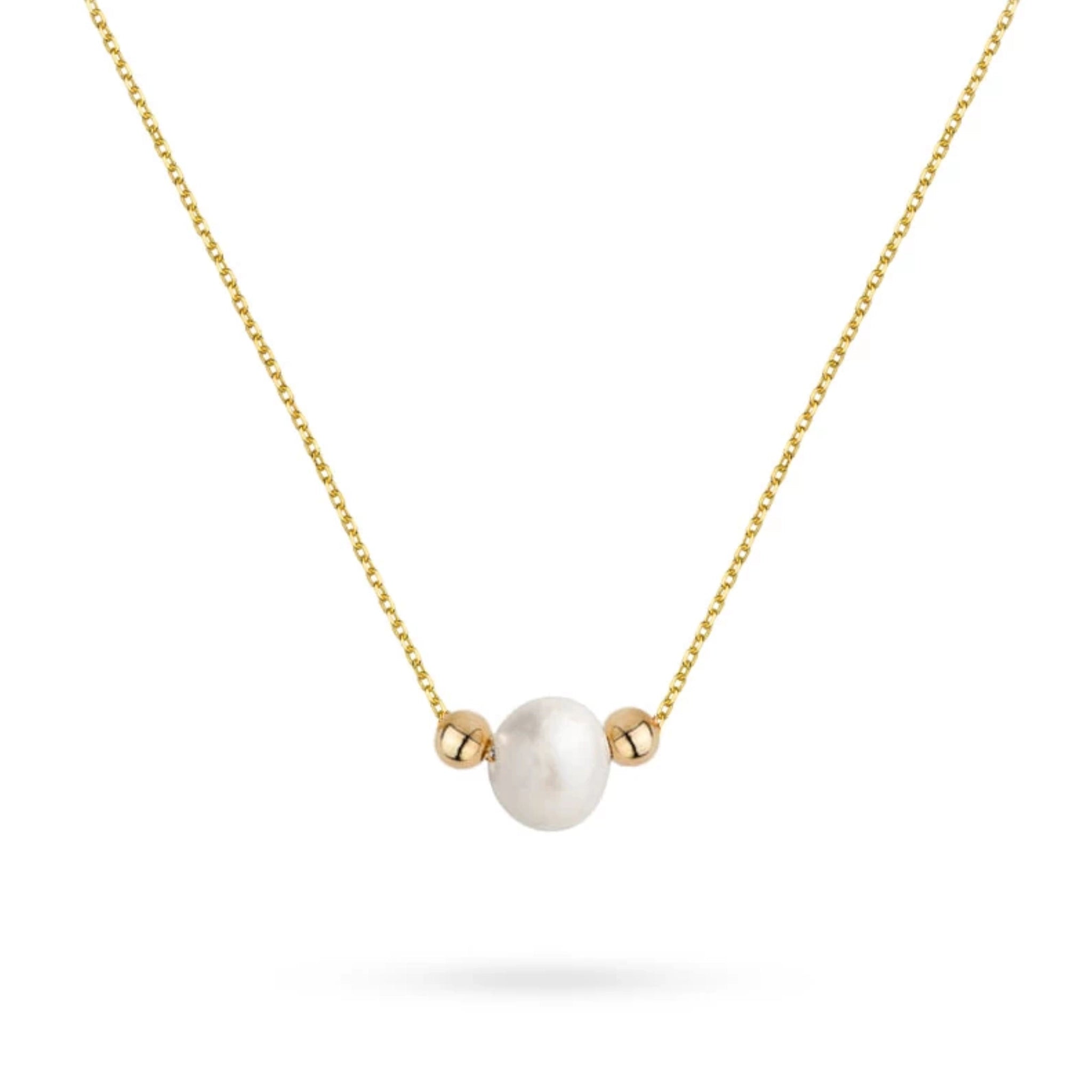 This 14-carat gold necklace is an exclusive accessory. Gold jewellery is an excellent choice for a gift.