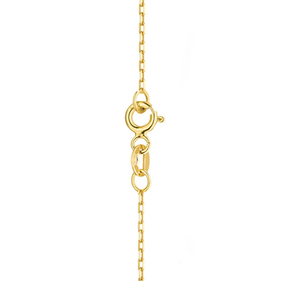 This 14-carat gold chain with a anchor weave is an exclusive accessory. Perfect for a gift.