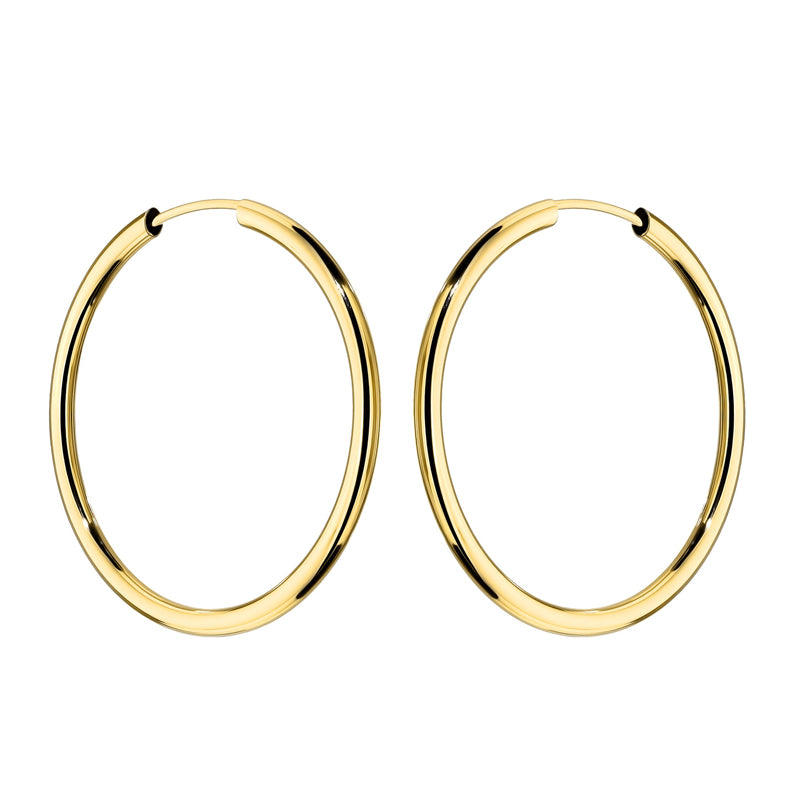 Diese klassischen Creolen aus 14-karätigem Gold sind ein exklusives Schmuckstück. Unsere Ohrringe haben einen Stecker-Verschluss. Die Ohrringe werden in einer eleganten Schachtel verpackt, ideal als Geschenk.