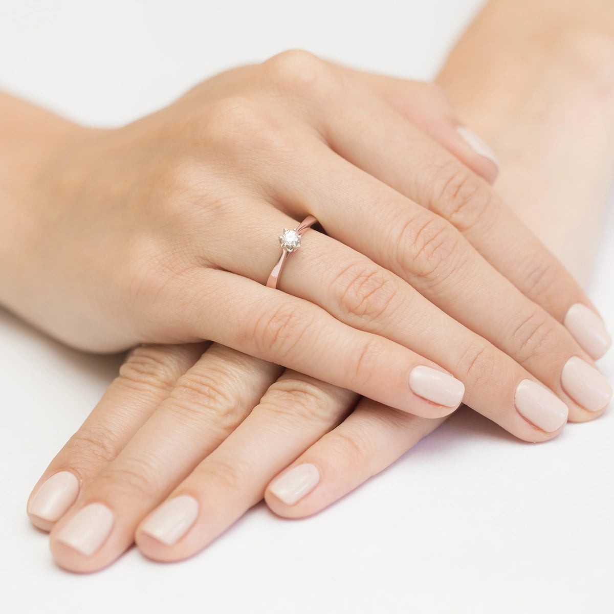 gold-ring-with-0-12ct-diamond-w0295-diw-01